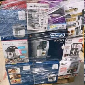 A diverse cookware sets pallet featuring 95 mixed kitchen items like pots, pans, and bakeware.
