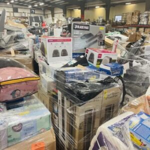Sample image of various automotive parts and accessories from wholesale GM truckloads